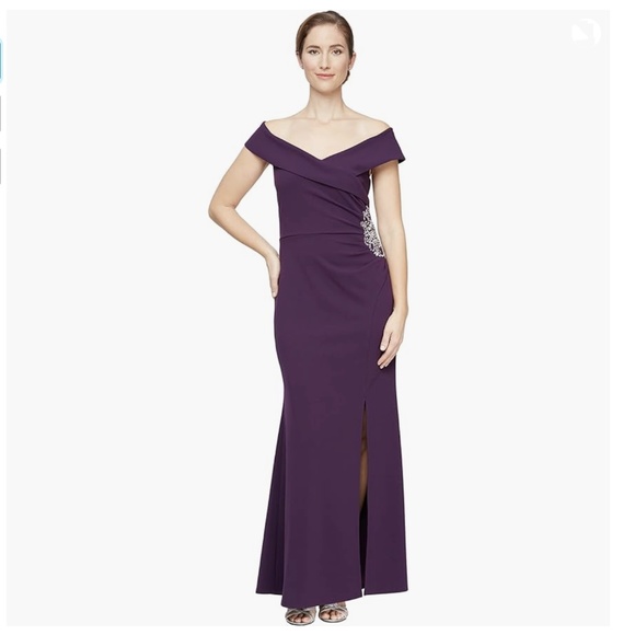SLNY FASHIONS New York Off Shoulder Gown NWT - Picture 2 of 11